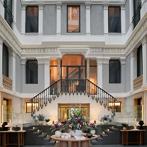 **** Hotell H10 Urquinaona Plaza (adults Only) Spanien